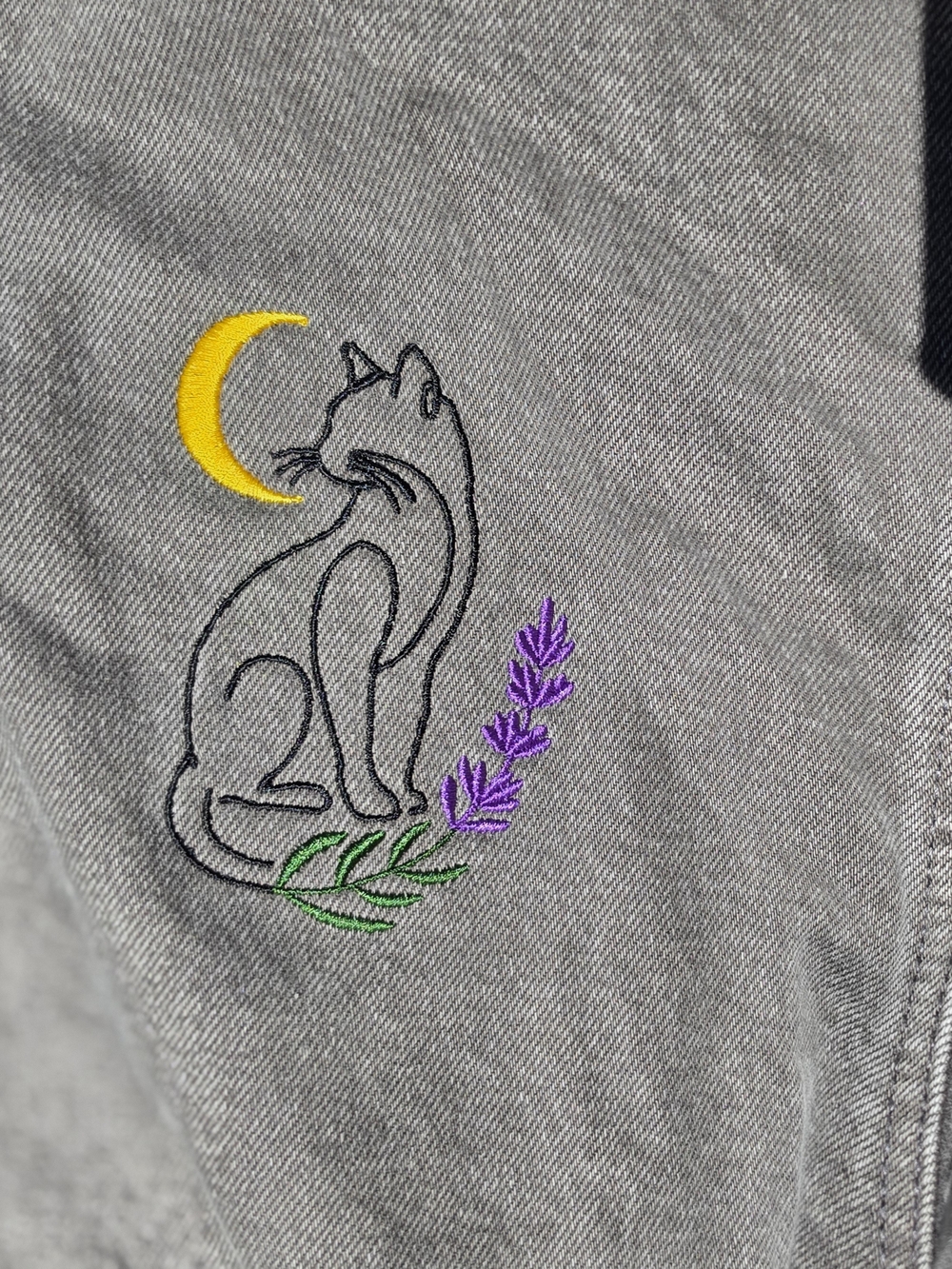 Upcycled Embroidered Celestial Black Cat Faded Gray Zip Hoodie Jacket. Womens S - Picture 5 of 9